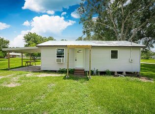 813 W 10th St, Kaplan, LA 70548