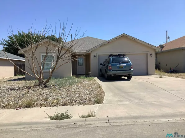 1915 Clover Ln, Roswell, NM 88203