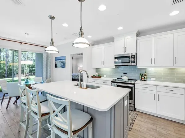 6965 Avalon Cir #1601, Naples, FL 34112