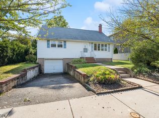 78 Garden St, Wood-Ridge Boro, NJ 07075