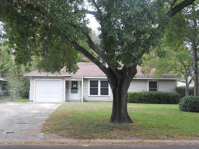 1st image of 1026 17th Ave N