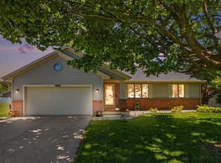 7368 Cherry Ave, Jenison, MI 49428