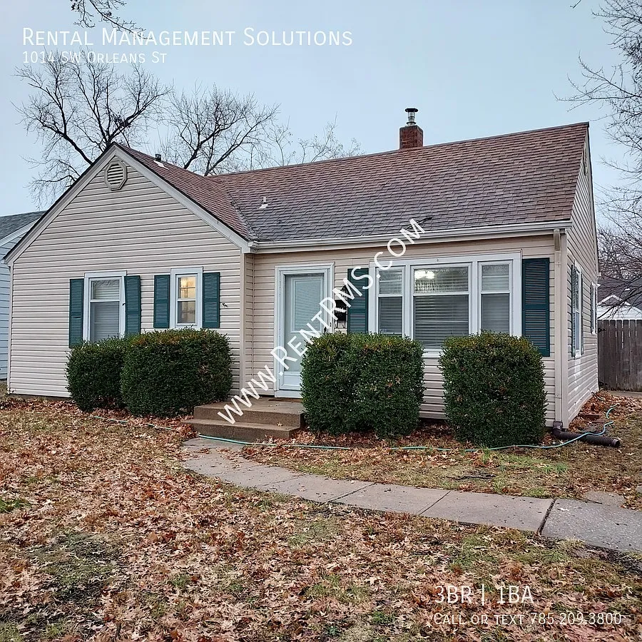 1014 Sw Orleans St - 3 Bed/1 Bath — Photo 1