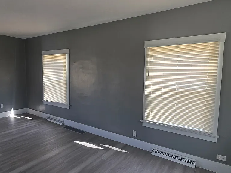 43 E Auburndale Ave — Photo 15