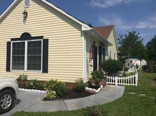 213 Stone Point Ln, Jacksonville, NC 28540
