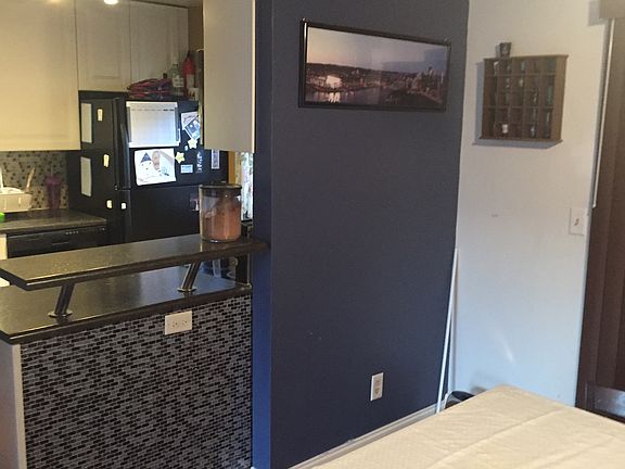 3rd image of 115 Bellwood Ct