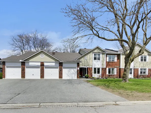 3 B Harness Ln, Ottawa, ON K2M 1E1