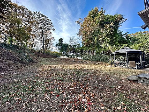 Huge backyard 