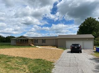 15931 Brunson Rd, Hoagland, IN 46745