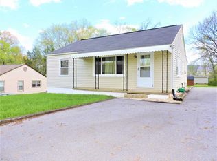 155 Crest Dr, Mt Carmel, TN 37645