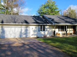 5390 Rice Creek Ln, Eagle River, WI 54521