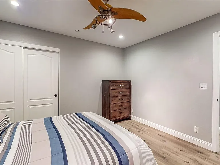1609 Hopper Ave — Photo 11