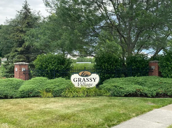241 Chadford Ct, Indianapolis, IN 46229
