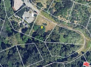 2897 Greenwich Rd, Glendale, CA 91206