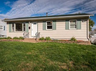 2611 Wood Dale Ave, Davenport, IA