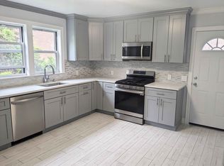 35 Kettell Ave #1, Yonkers, NY 10704