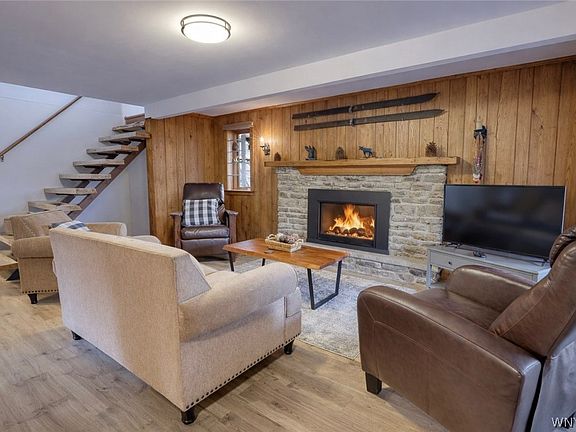 5th image of 6448 Plum Creek Rd