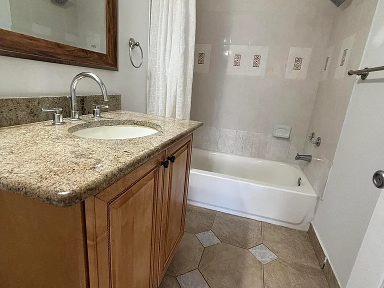 3604 Inlet Cir — Photo 14