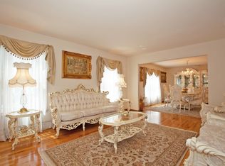 149 14th St, Cresskill, NJ 07626