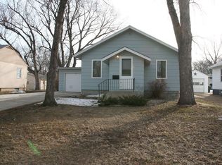 1154 Colorado Ave SW, Huron, SD 57350