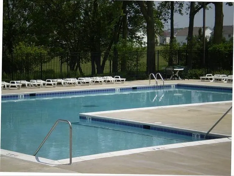 401 Waubonsee Dr — Photo 18