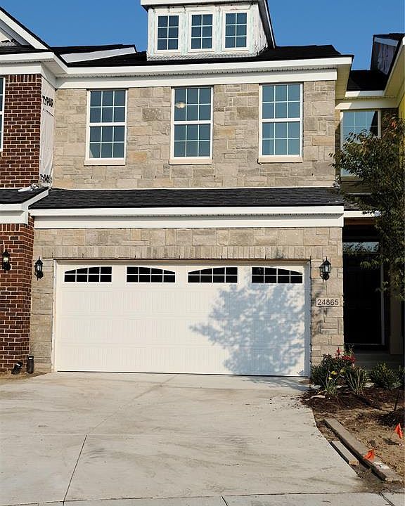 1st image of 24865 Ivy Ln #29