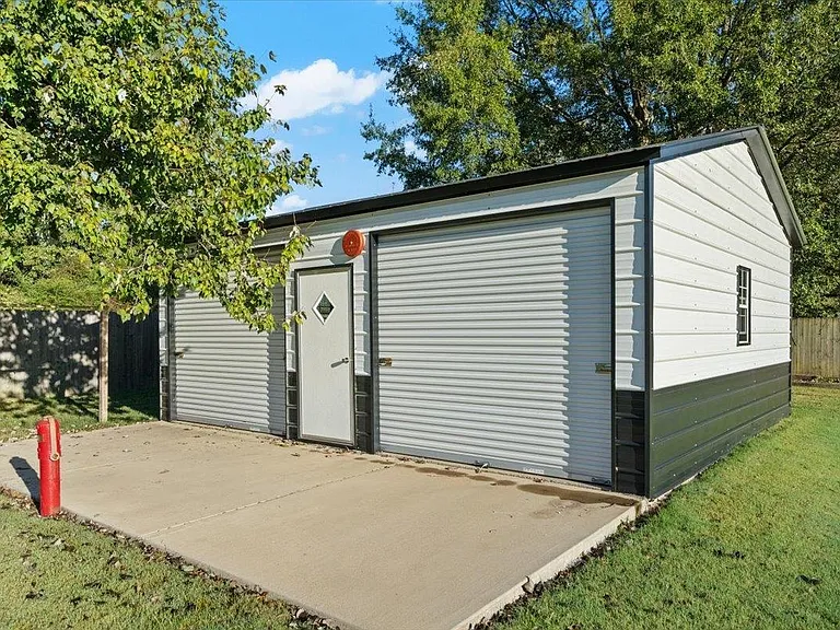 9496 Holly Grove Rd — Photo 24