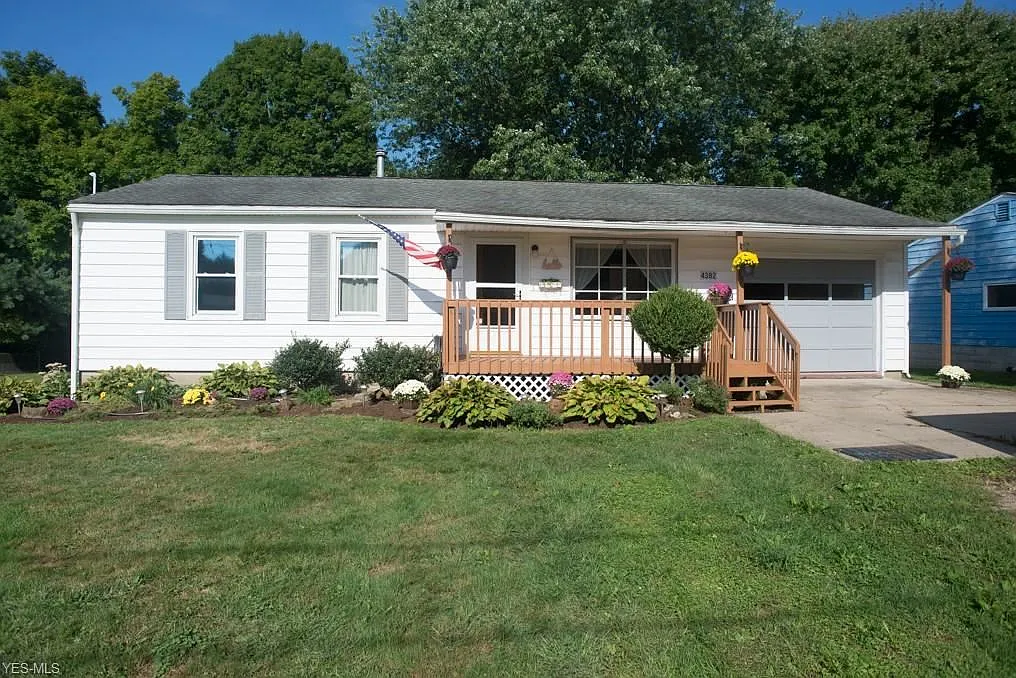 4382 Wilson Rd photo 1