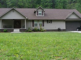152 Buckhorn Rd, Beaver, KY 41604