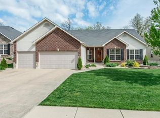 1005 Roosevelt Dr, Wentzville, MO 63385