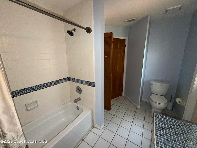 925 Falls Trl — Photo 18
