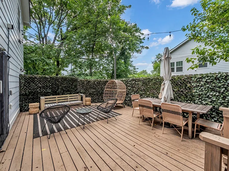 819B N 2nd St — Photo 24