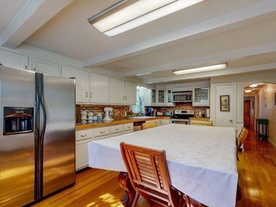 17 Waltham St, Woburn, MA, 01801