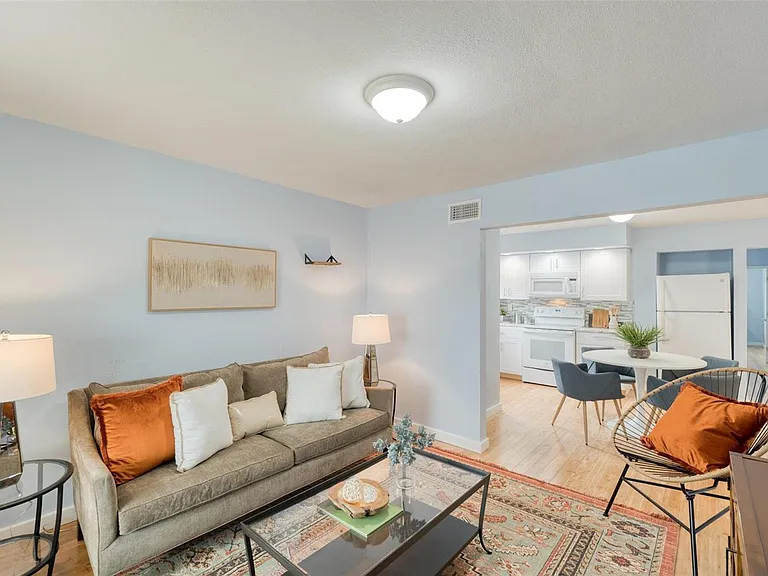 4333 Potomac St — Photo 3