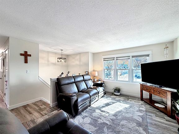 5th image of 8735 NW 53rd Pl