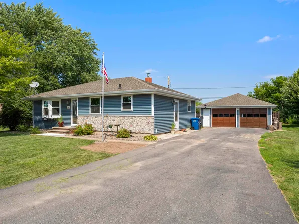 1483 Fatima St, Menasha, WI 54952