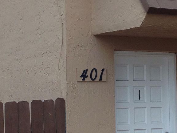 3rd image of 401 NW 109th Ave APT 6