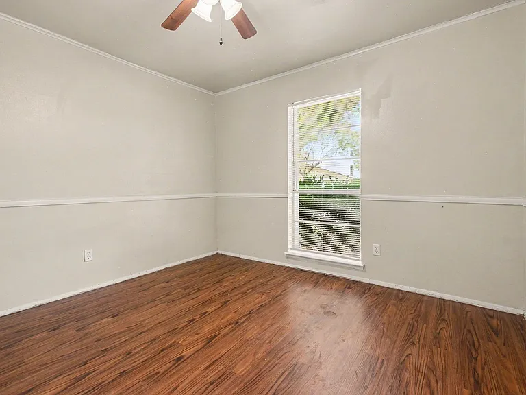 4237 Foliage Dr — Photo 24