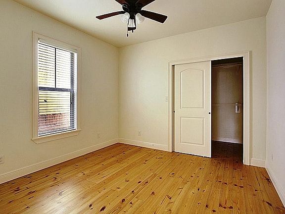 4th image of 4148 Dhemecourt St