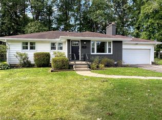 3449 Briarwood Ln, Youngstown, OH