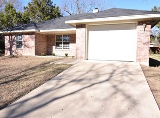 4 Dogwood Ct, Morgans Pt Resort, TX 76513