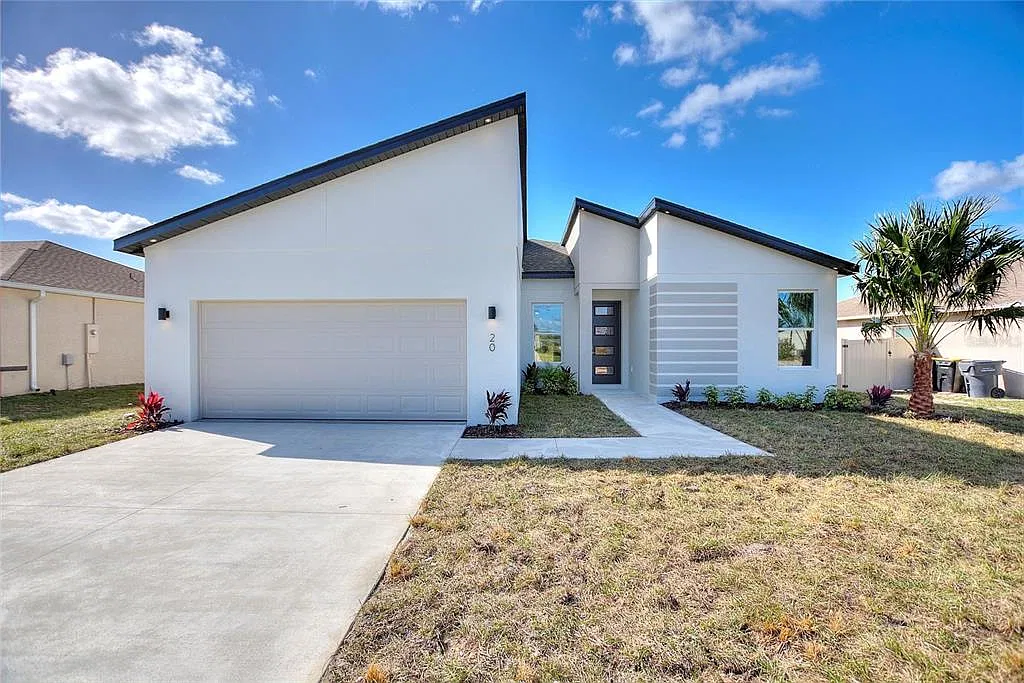 4 bed, 2.0 bath, 1670 sqft, $1,895 — Photo 1