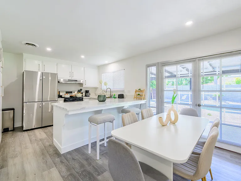 9042 El Oro Plaza Dr — Photo 18