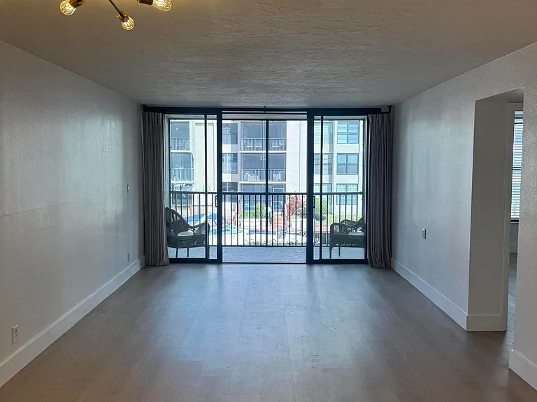 12 Royal Palm Way #2050 — Photo 7