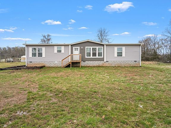 4th image of 505 Philippi Rd