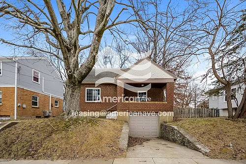 3908 Grand Ave Photo 1