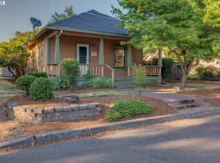 525 NE 3rd St, Gresham, OR 97030