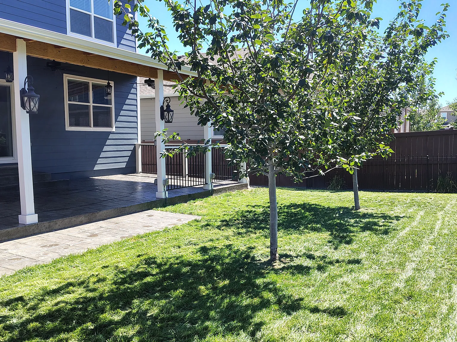 3 bed, 2.5 bath, 1961 sqft, $2,880 — Photo 3