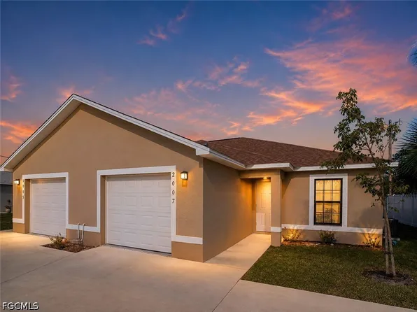 2007 S Chiquita Blvd, Cape Coral, FL 33993