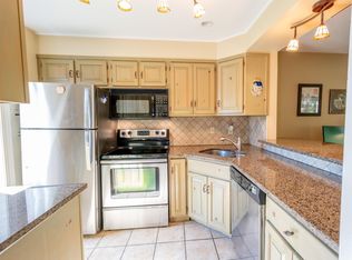 355 Lyman Batcheller Rd #B, Quechee, VT 05059